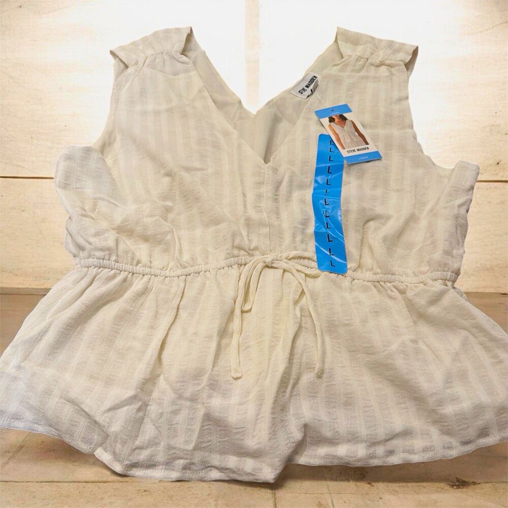 Steve Madden Women’s White Striped V-Neck Sleeveless Blouse L